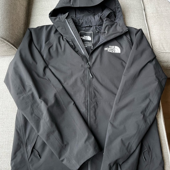 The North Face men’s jacket